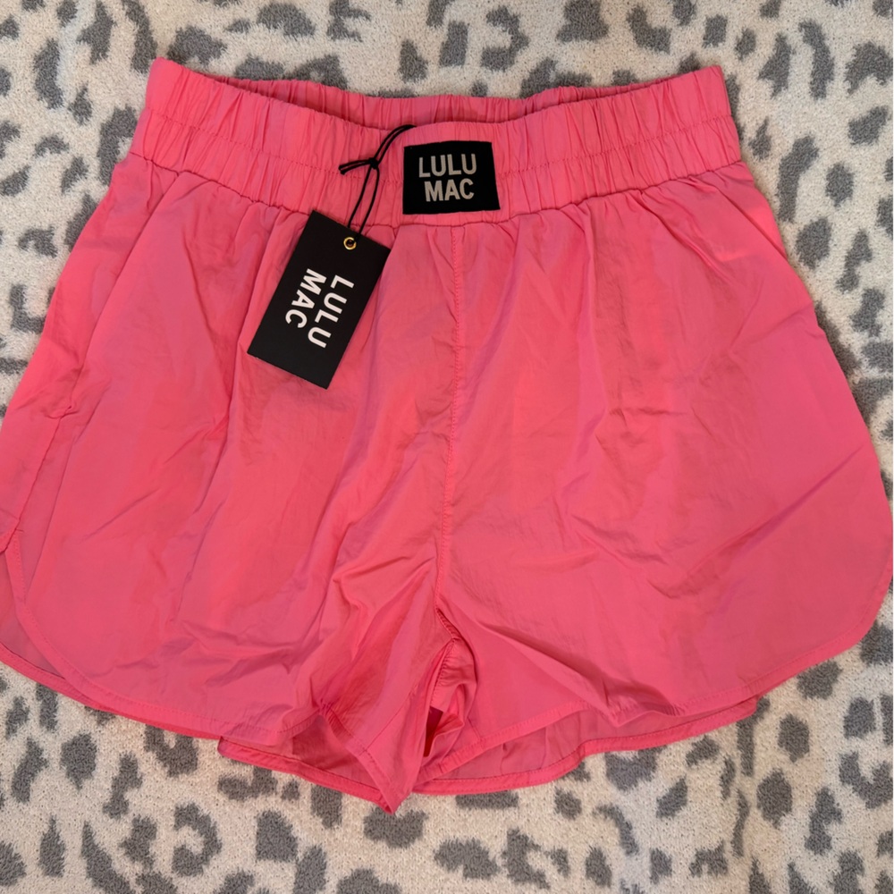 NWT LuLuMac Athletic Shorts - Picture 2 of 3